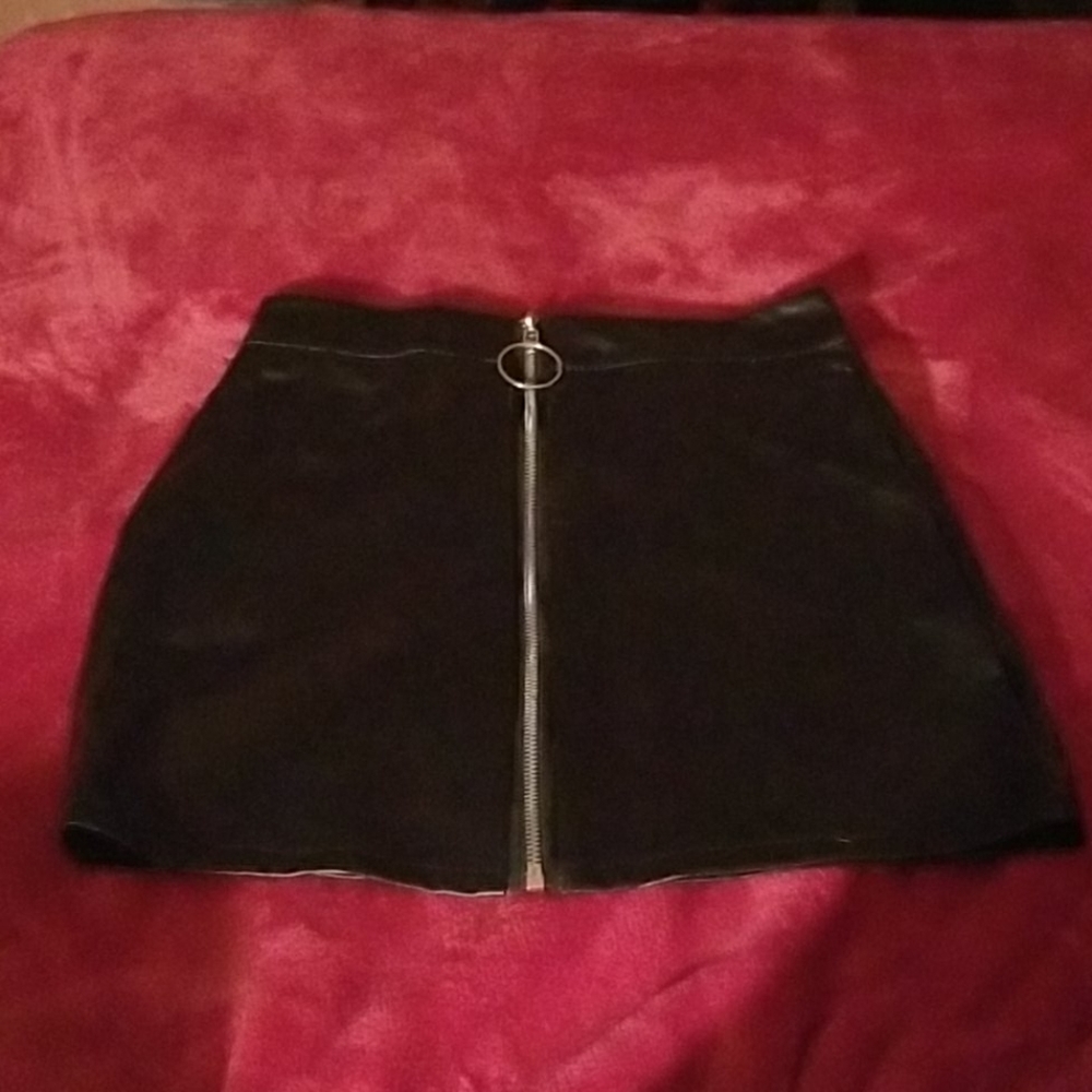 Leather skirt